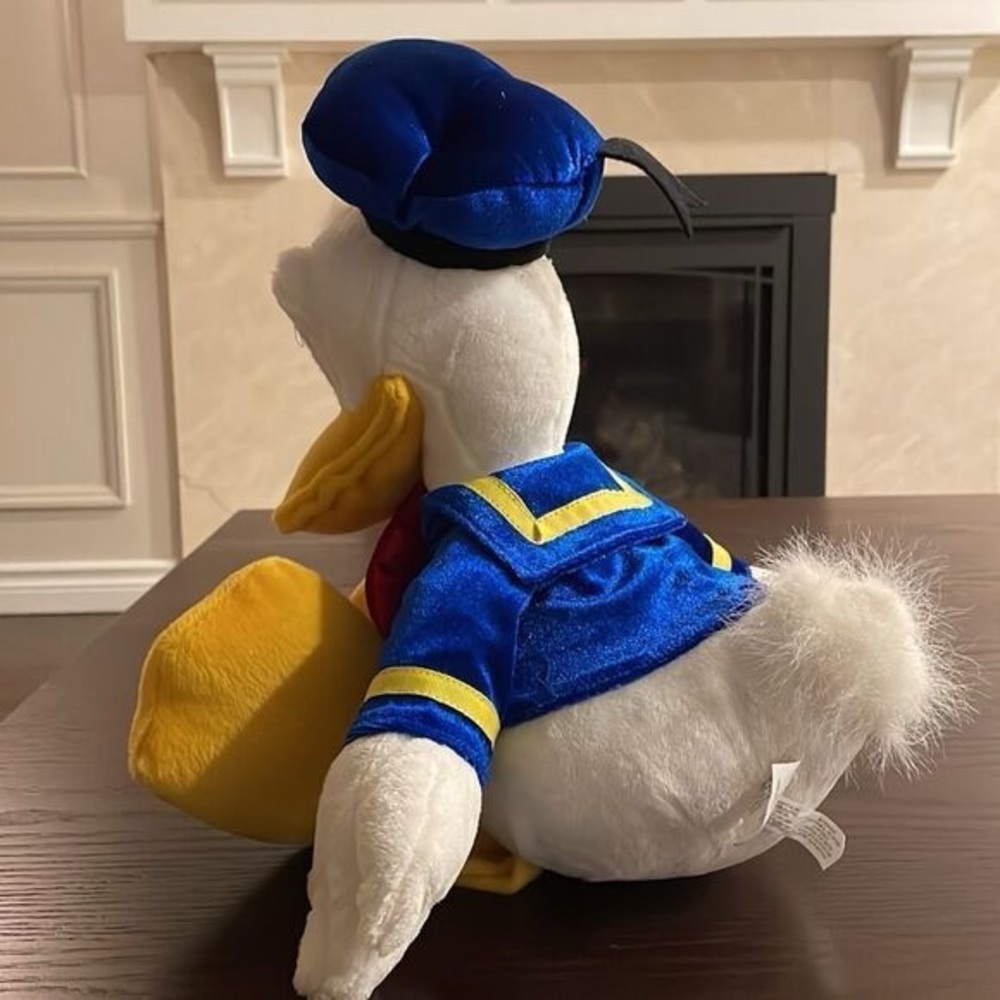 Disney Store Donald Duck Soft Plush Toy Stuffed Animal Great Condition 13" tall - Picture 4 of 4